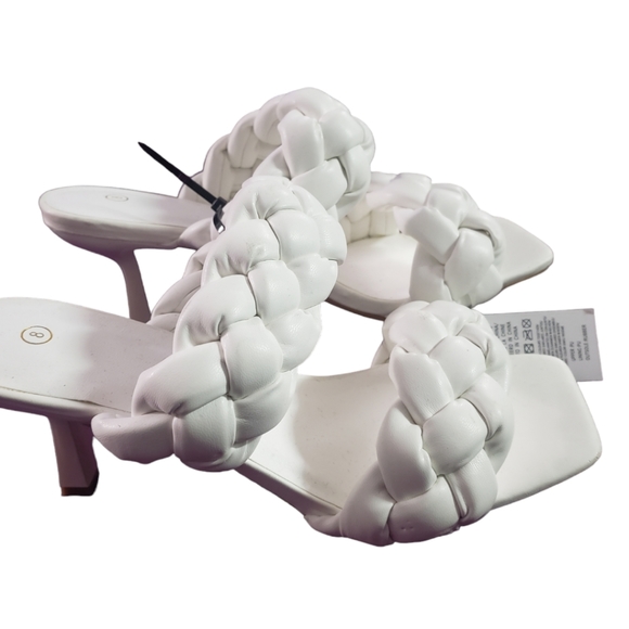 NWOB, MY SOFT BRAIDED SANDAL 3" HEEL - Picture 3 of 4
